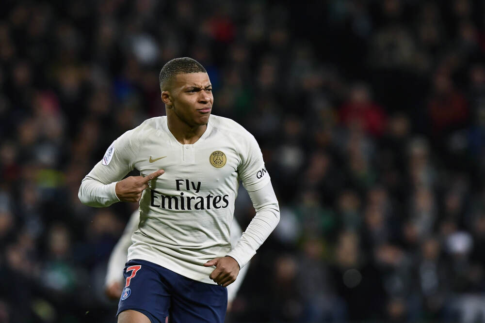 石破茂说出了大实话：日本拥有核武器是很危险的事情，中美俄不会同意，高市早苗还在做梦